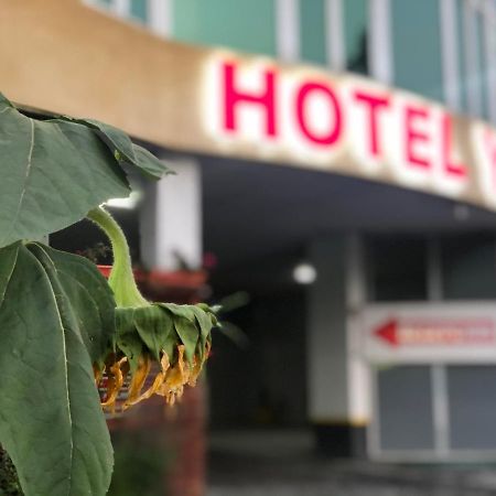 Yal Hotel & Restaurant Tetovo Luaran gambar